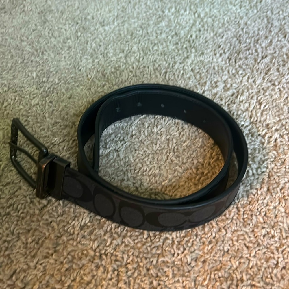 Men’s black coach belt